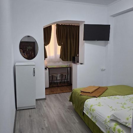 Anna Home Râmnicu Vâlcea Exteriör bild