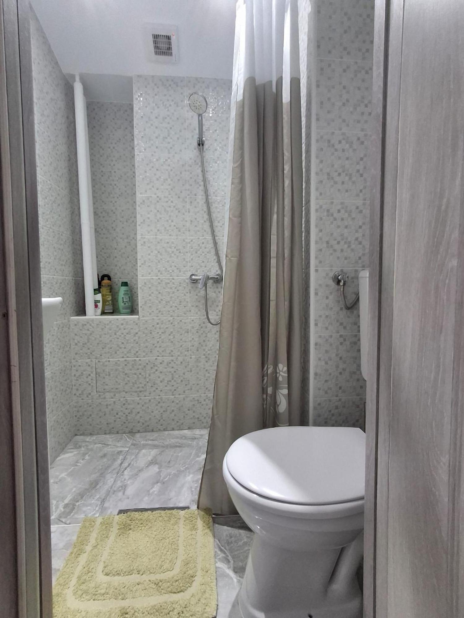 Anna Home Râmnicu Vâlcea Exteriör bild